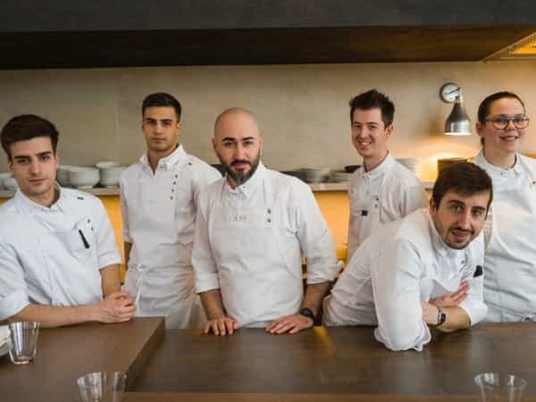 Artuch Chef and his team
